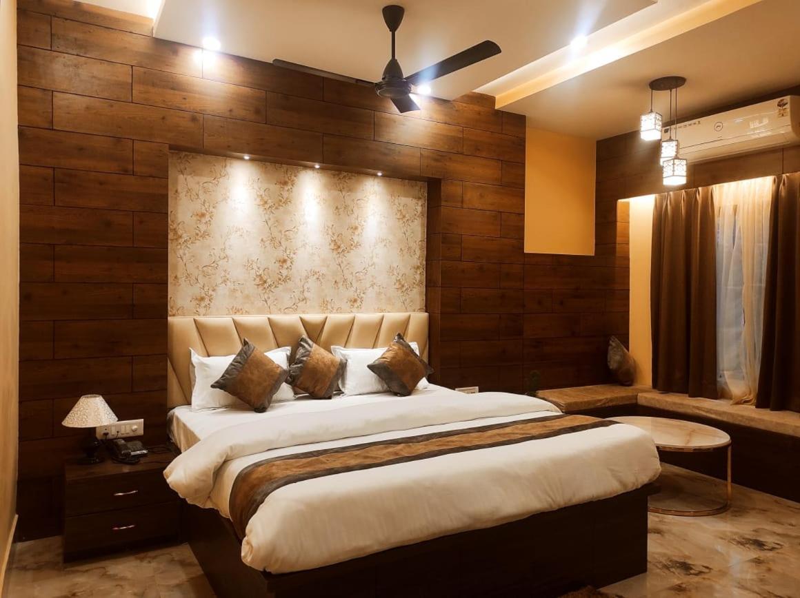 Hotel Friends Palace Tezpur Екстер'єр фото